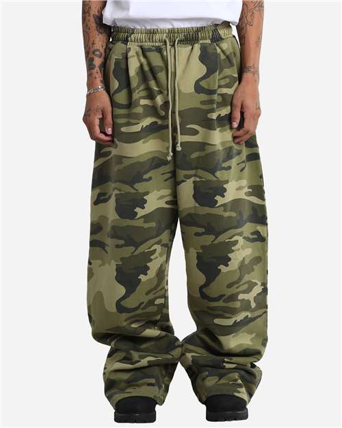 Unisex Garment-Dyed Pleated Pants