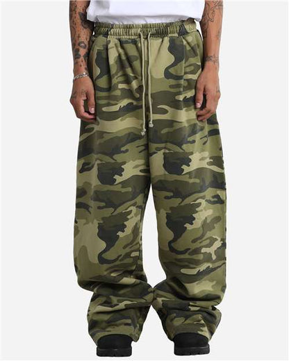 Unisex Garment-Dyed Pleated Pants