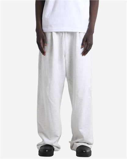 Unisex Garment-Dyed Pleated Pants