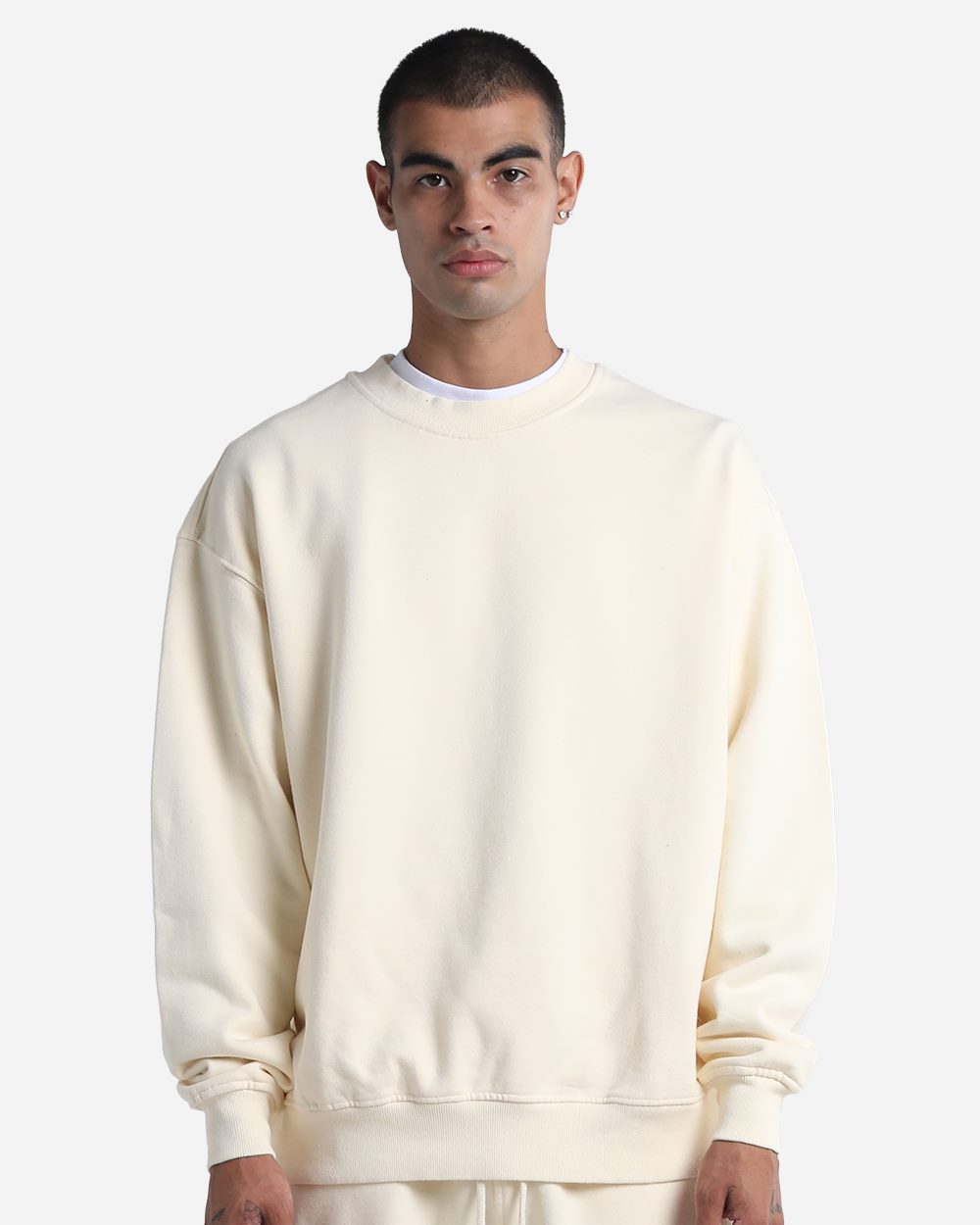 Unisex Max Heavy Garment-Dyed Crewneck Sweatshirt